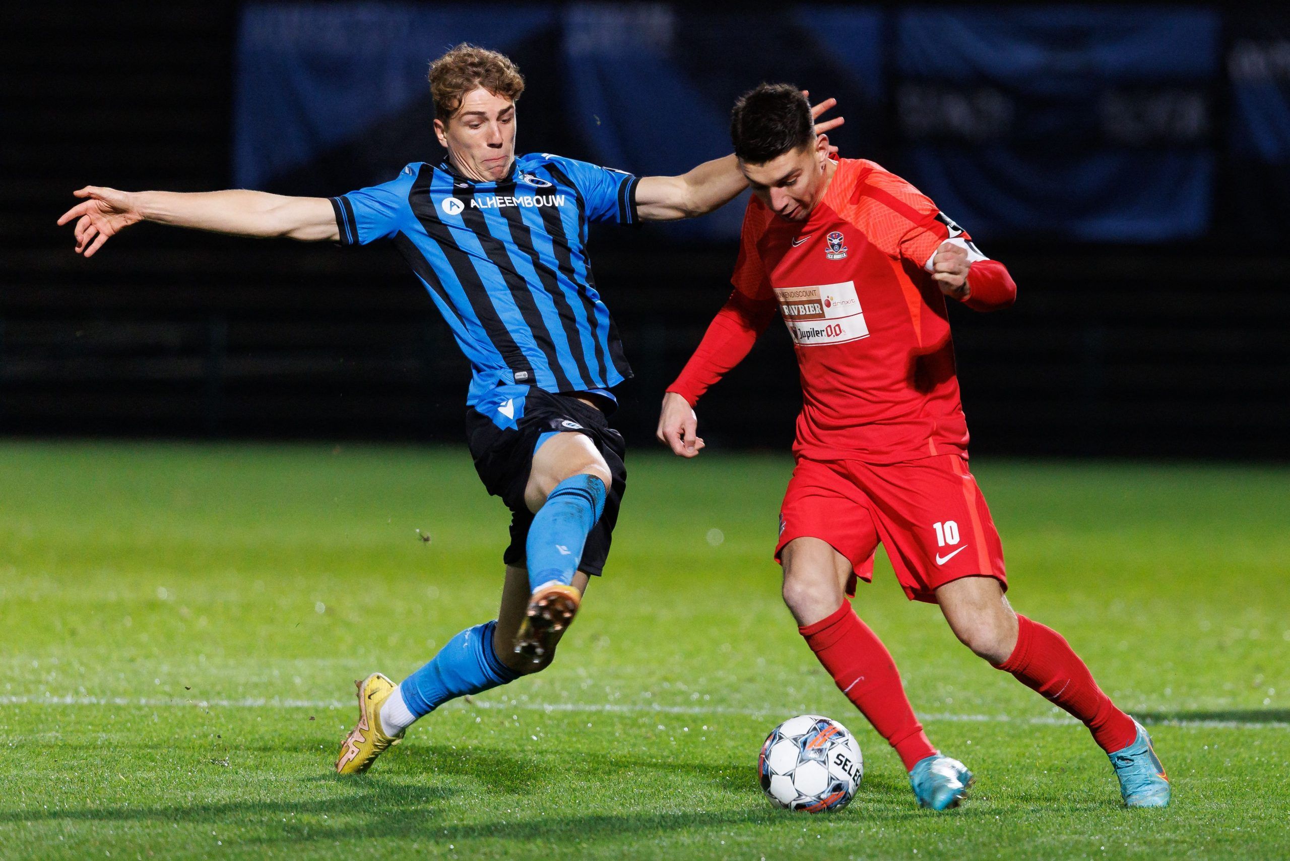 Club Brugge youth prospect Arne Engels to join Augsburg - Get Belgian &  Dutch Football News